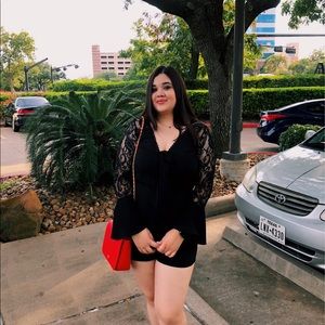 Meet your Posher, Daniela